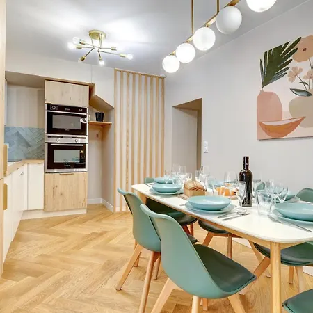 Apartment 223 Rothschild - Superb In