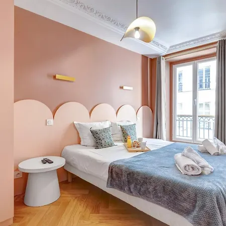 Apartment 223 Rothschild - Superb In Paris